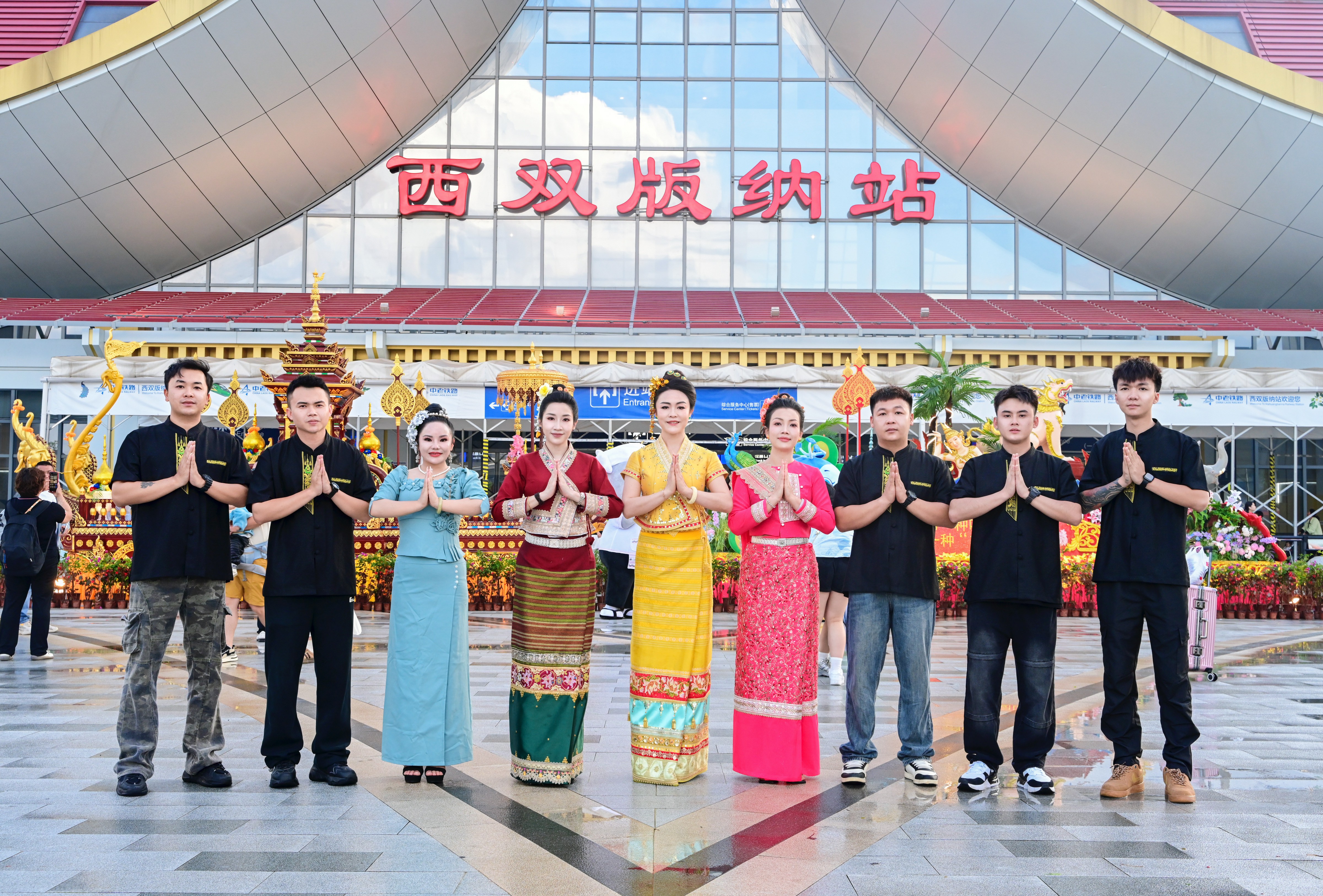 “五一”花车音乐集市花絮