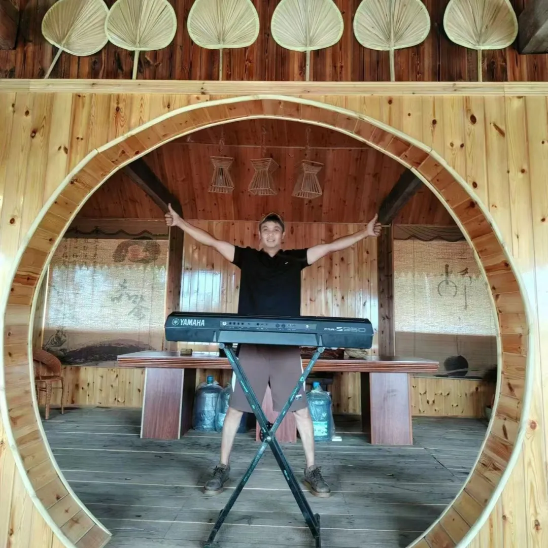 《爱已不再有》& 岩缅 曼蚌勐混