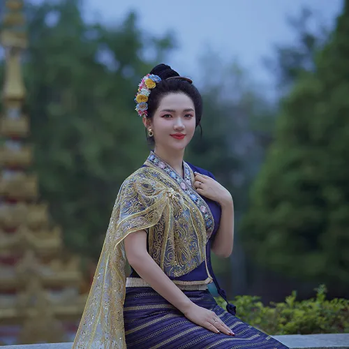 《同聚欢庆傣历新年》& 玉叫（勐混）