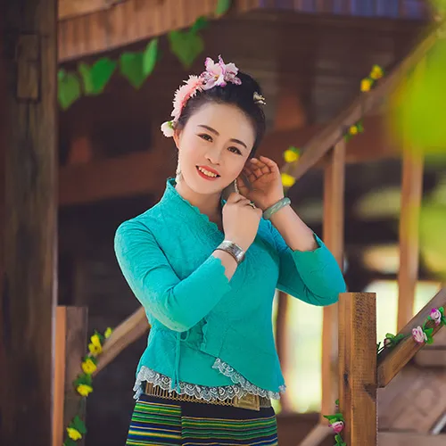 《赶摆恋歌》& 玉万