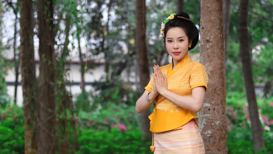 《歌唱勤劳的少女》& 玉旺叫（栖花里）