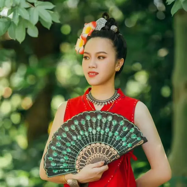 《泼水节的祝福》&玉龙玉囡